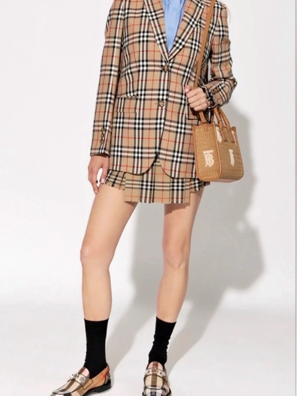 Burberry Broadbrook Stud Loafer Plaid in Beige & Black UK 5.5 / EU 38.5 - Picture 5 of 10